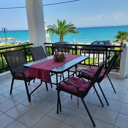Cozy Maisonette In Chalkidiki * Pefkochori