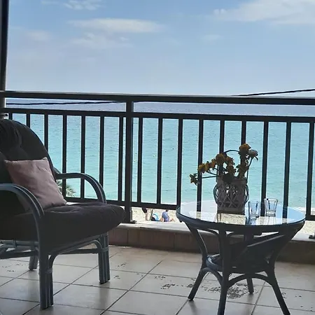 Cozy Maisonette In Chalkidiki Pefkochori